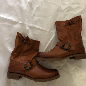 FRYE boots